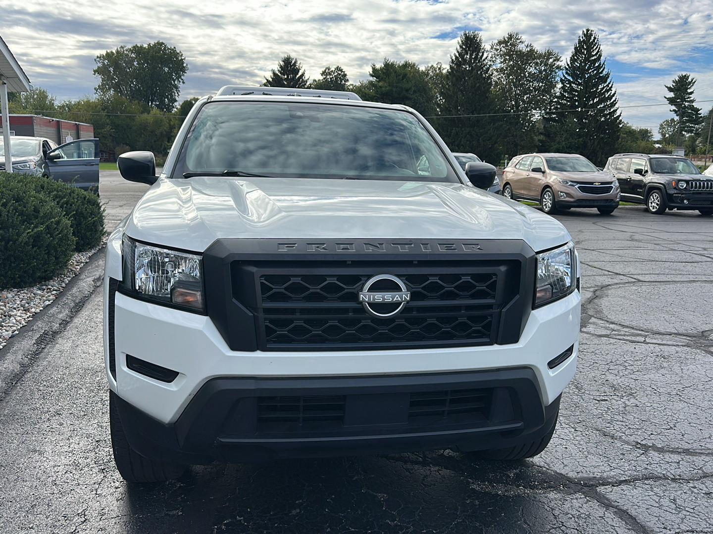 2024 Nissan Frontier S