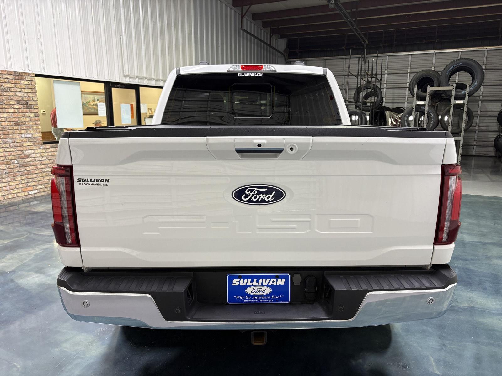 View vehicle photo 6