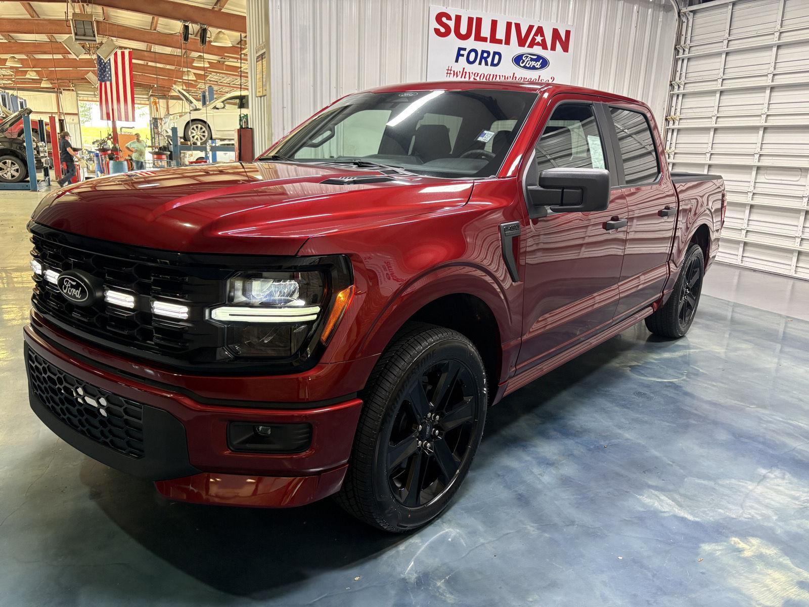 Ruby Red Metallic Tinted Clearcoat 2026 Ford F-150 Pickup Truck Four-Wheel Drive Automatic