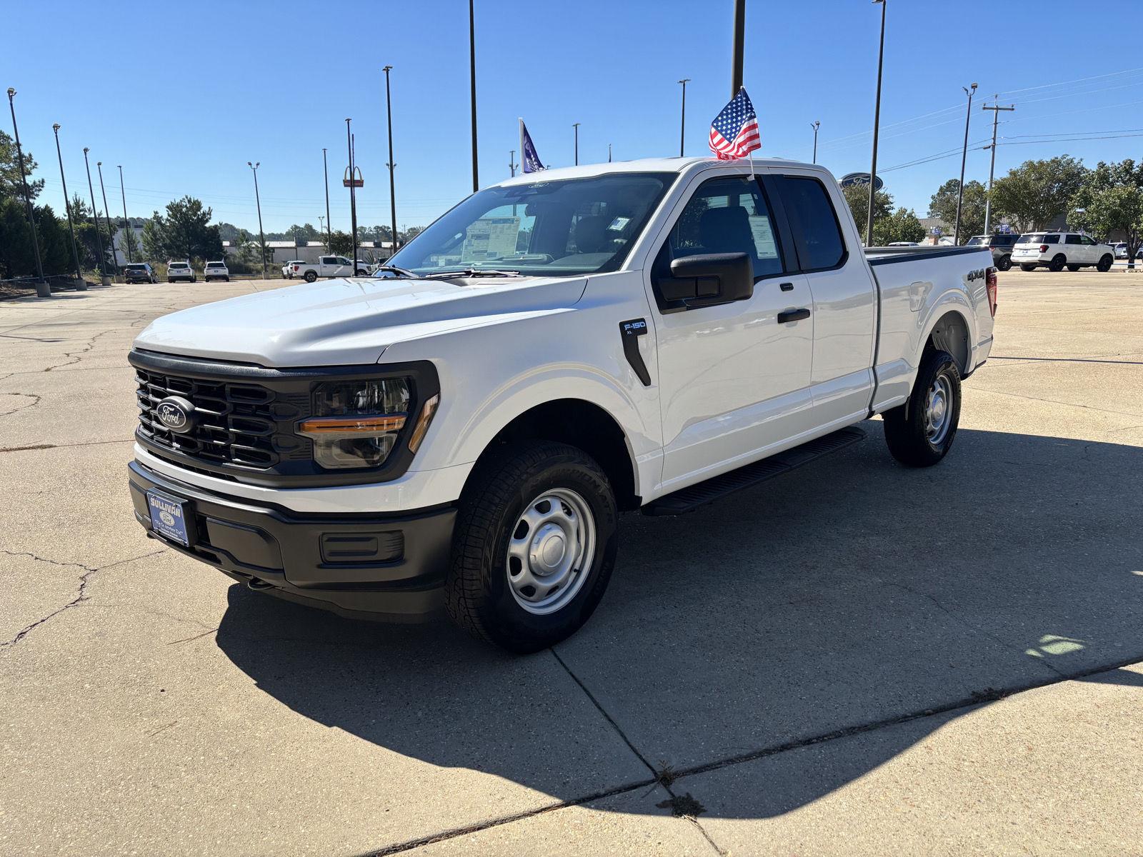 Oxford White 2026 Ford F-150 Pickup Truck Four-Wheel Drive Automatic
