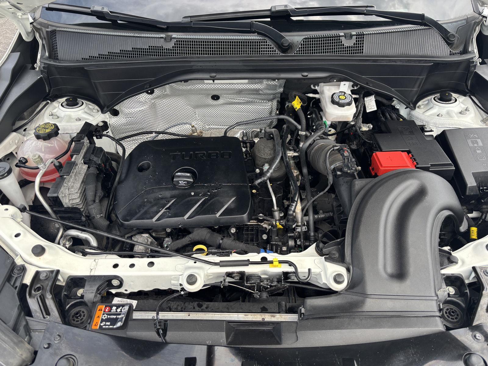 Used 2023 Summit White Chevrolet RS image 10