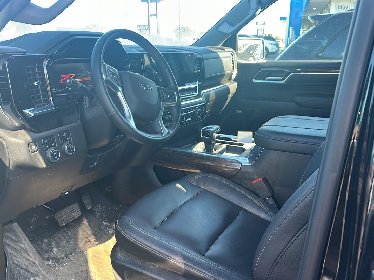 Used 2024 Black Chevrolet RST image 7