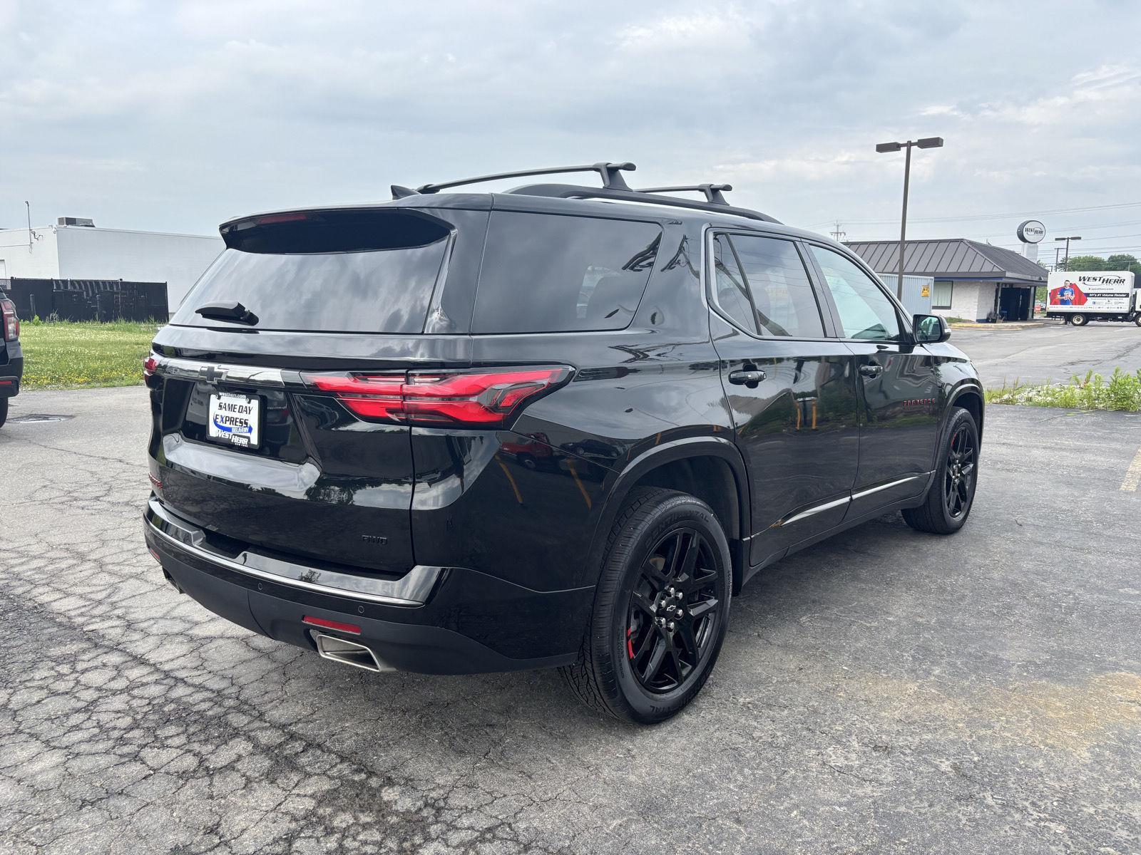 Used 2023 Black Metallic Chevrolet Premier image 7
