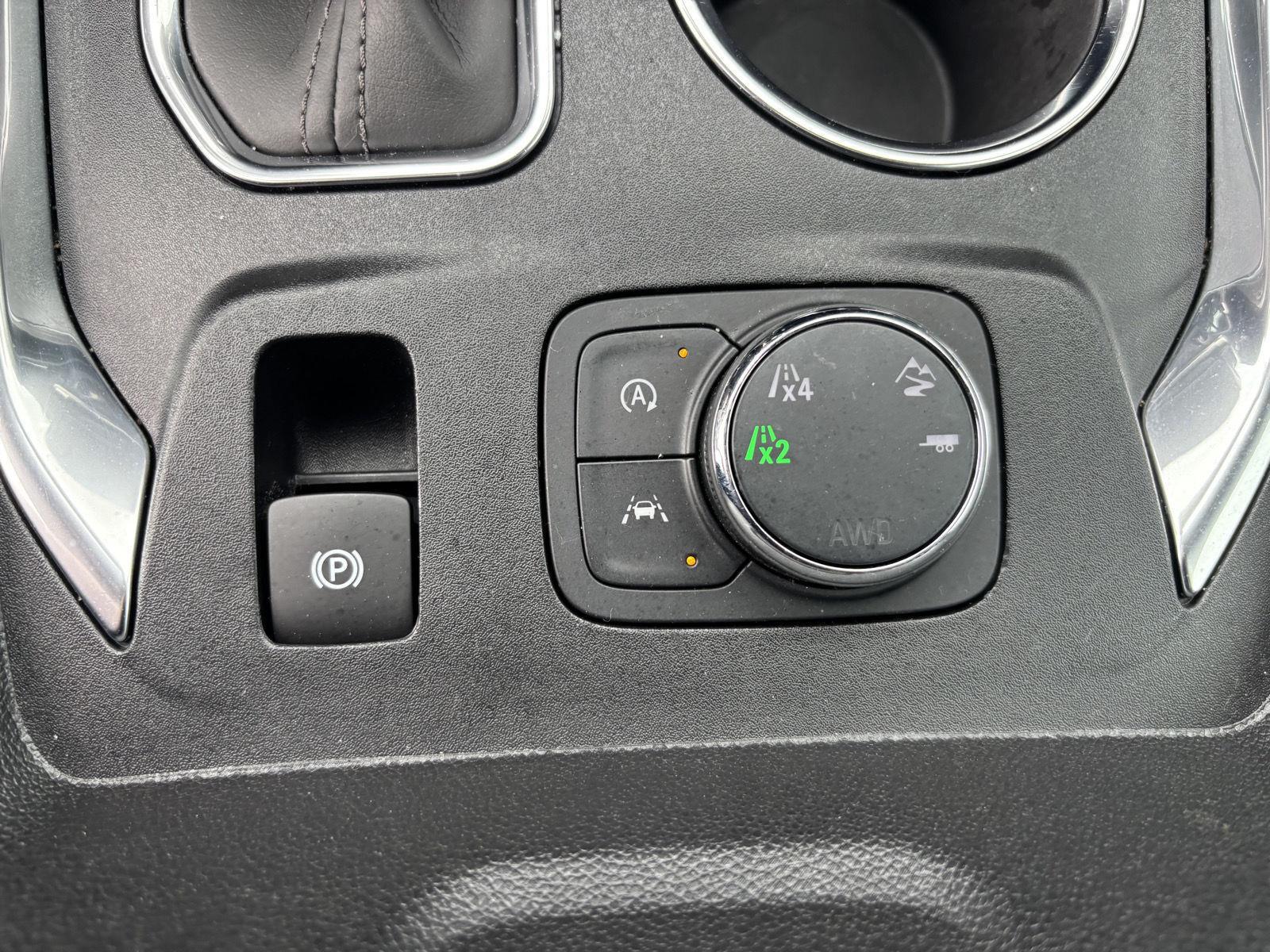 Used 2023 Black Metallic Chevrolet Premier image 25