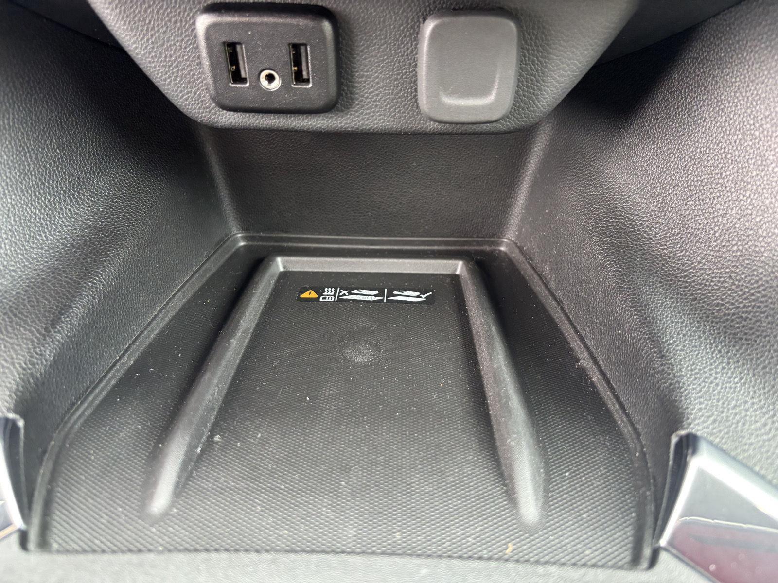 Used 2023 Blue Metallic Chevrolet LT image 27