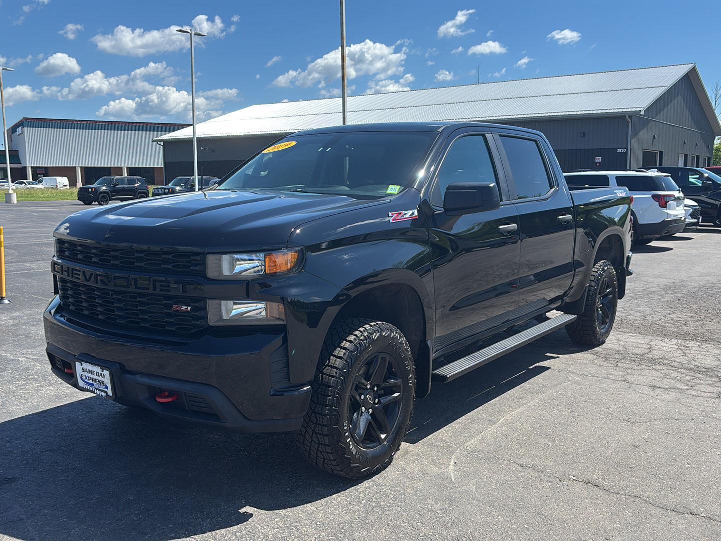 Used 2019 Black Chevrolet Custom Trail Boss image 3