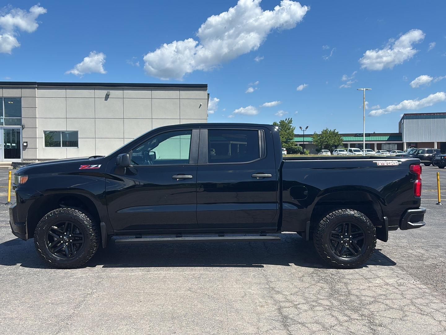 Used 2019 Black Chevrolet Custom Trail Boss image 4