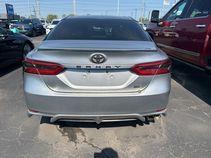 Used 2018 Celestial Silver Metallic Toyota SE image 5