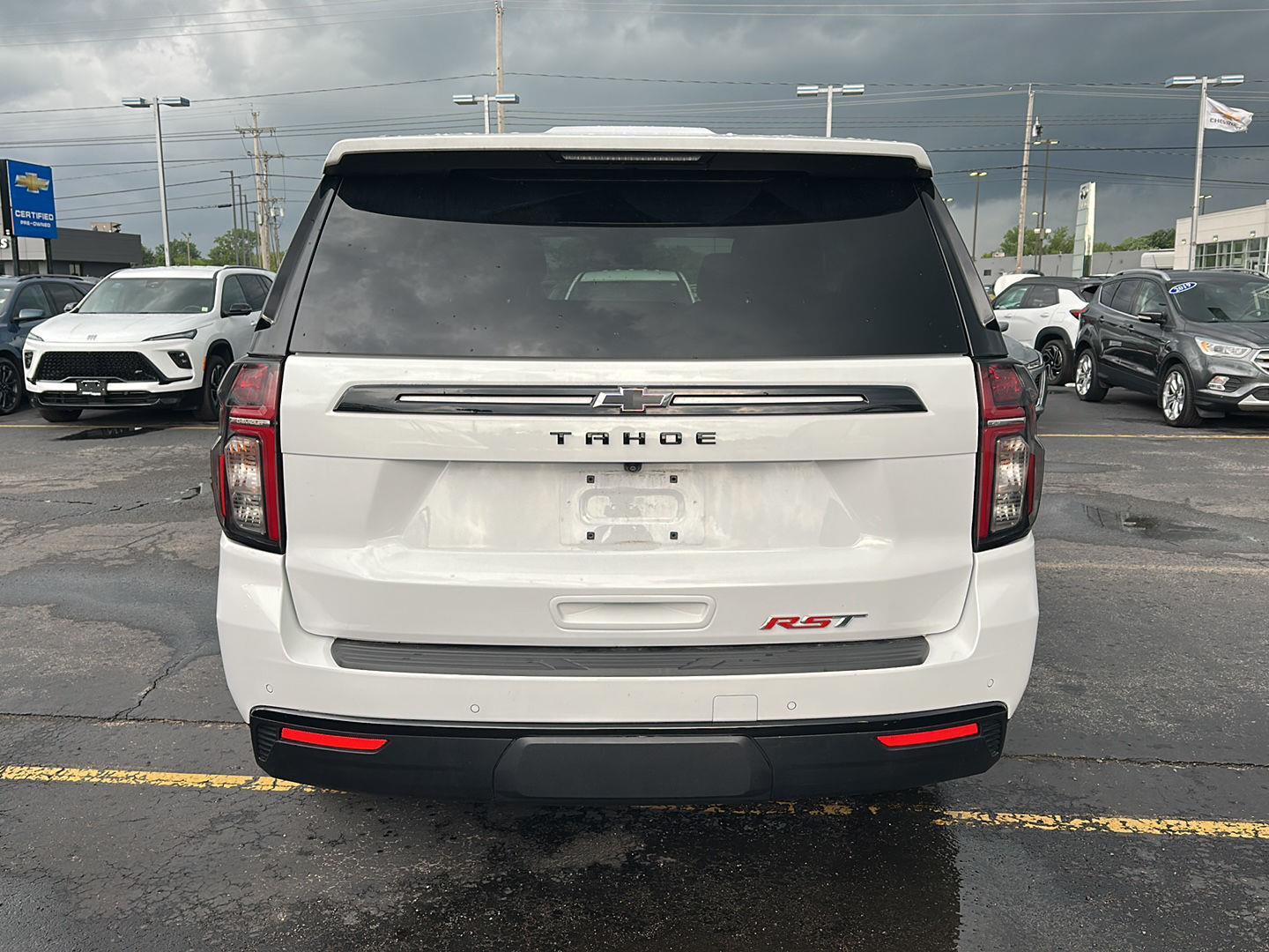 Used 2023 Summit White Chevrolet RST image 3