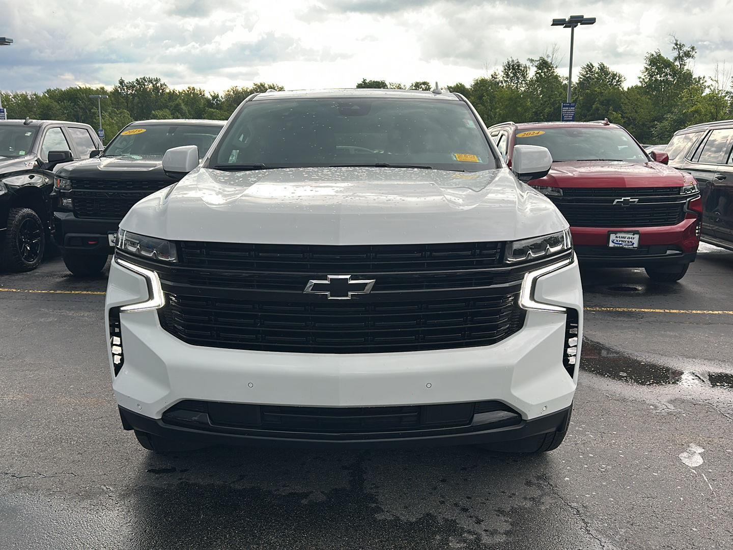 Used 2023 Summit White Chevrolet RST image 6