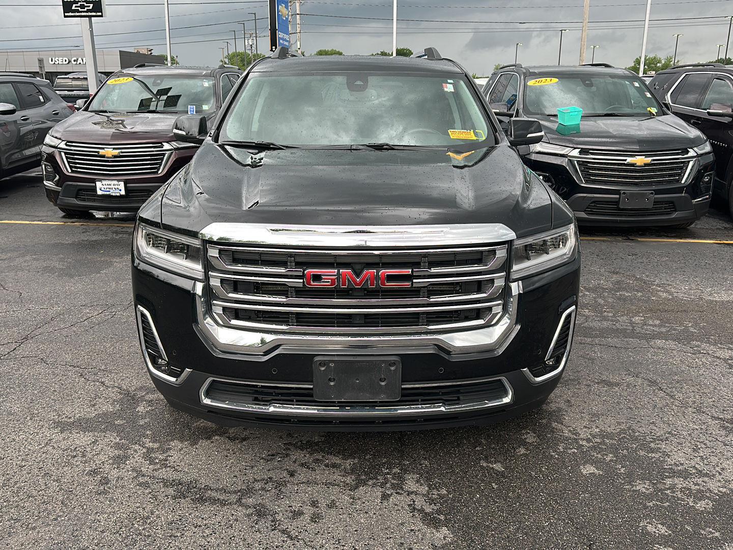 Used 2023 Ebony Twilight Metallic GMC SLT image 6