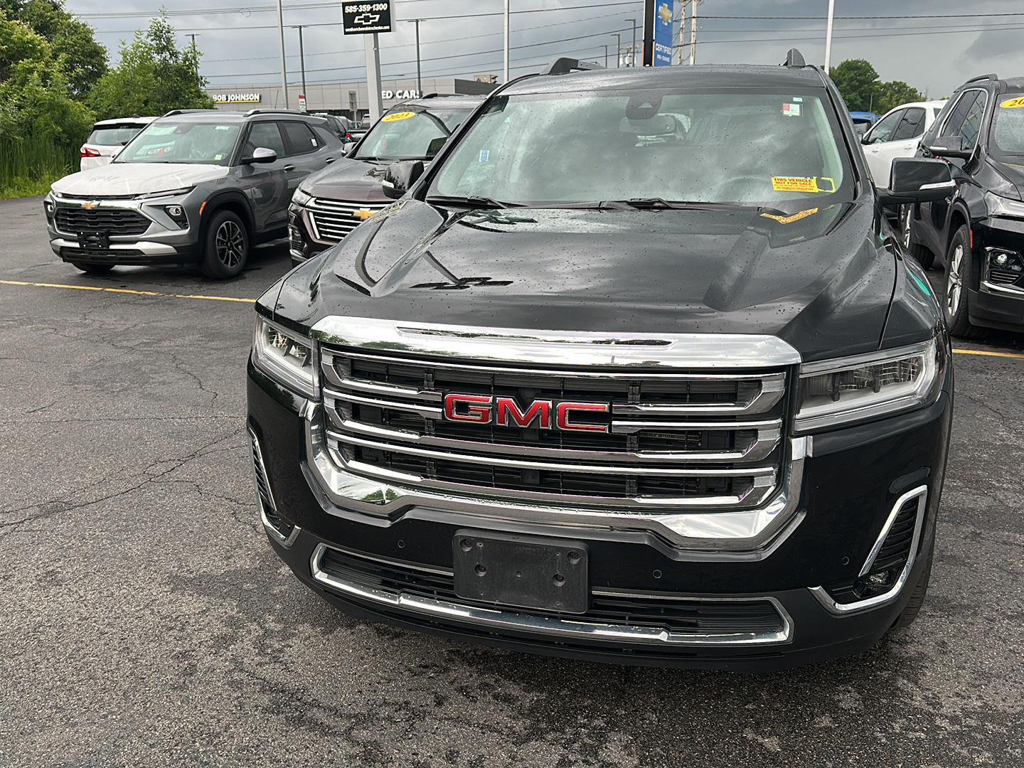 Used 2023 Ebony Twilight Metallic GMC SLT image 8