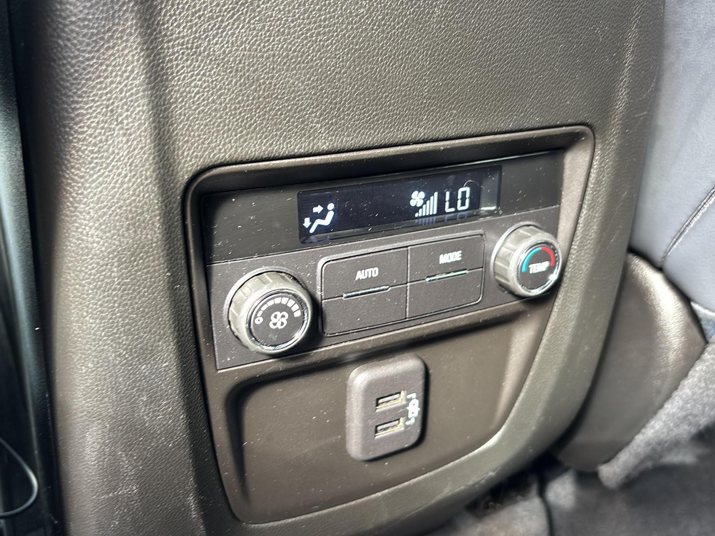 Used 2024 Blue Metallic Buick Essence image 23