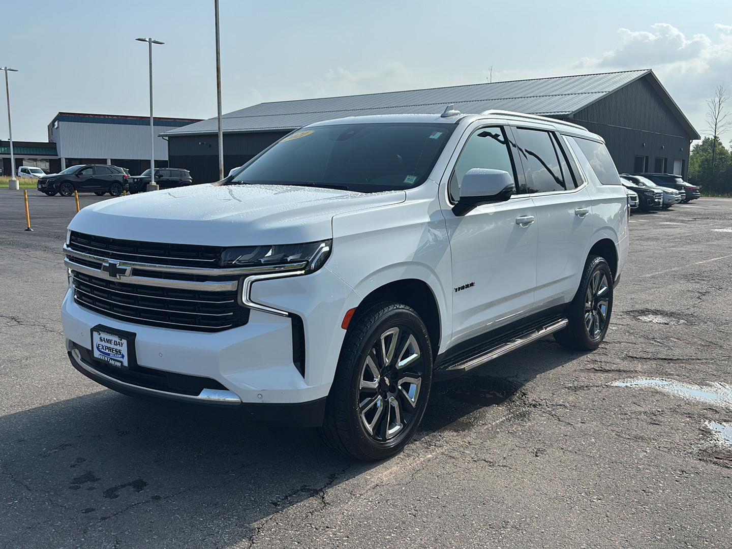 Used 2021 Summit White Chevrolet LT image 3
