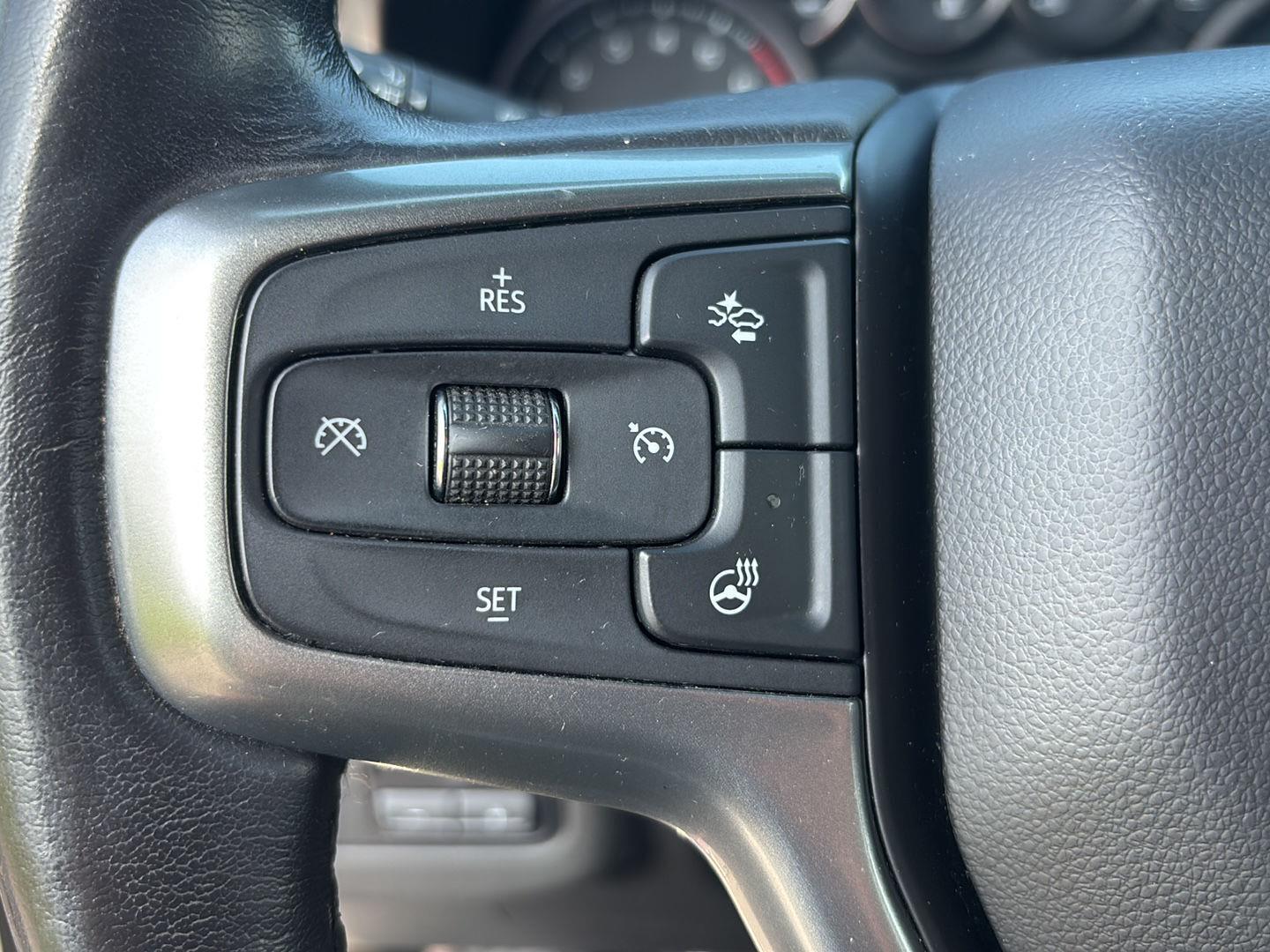 Used 2021 Summit White Chevrolet LT image 22