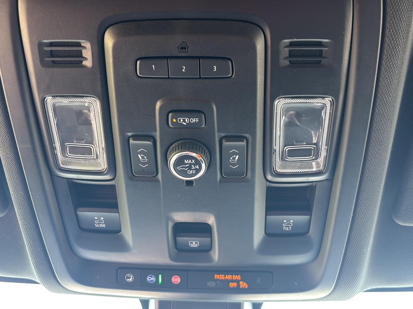Used 2021 Summit White Chevrolet LT image 31