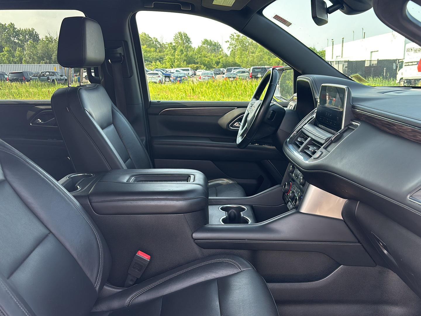 Used 2021 Summit White Chevrolet LT image 44