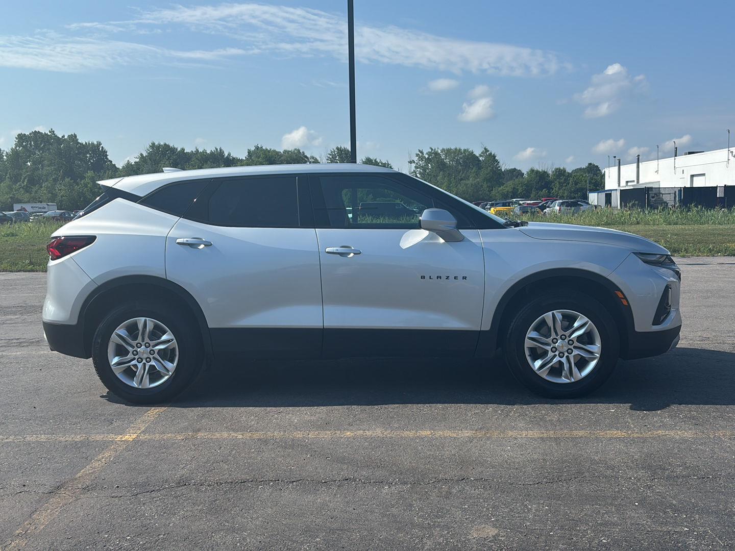 Used 2021 Silver Ice Metallic Chevrolet LT image 8