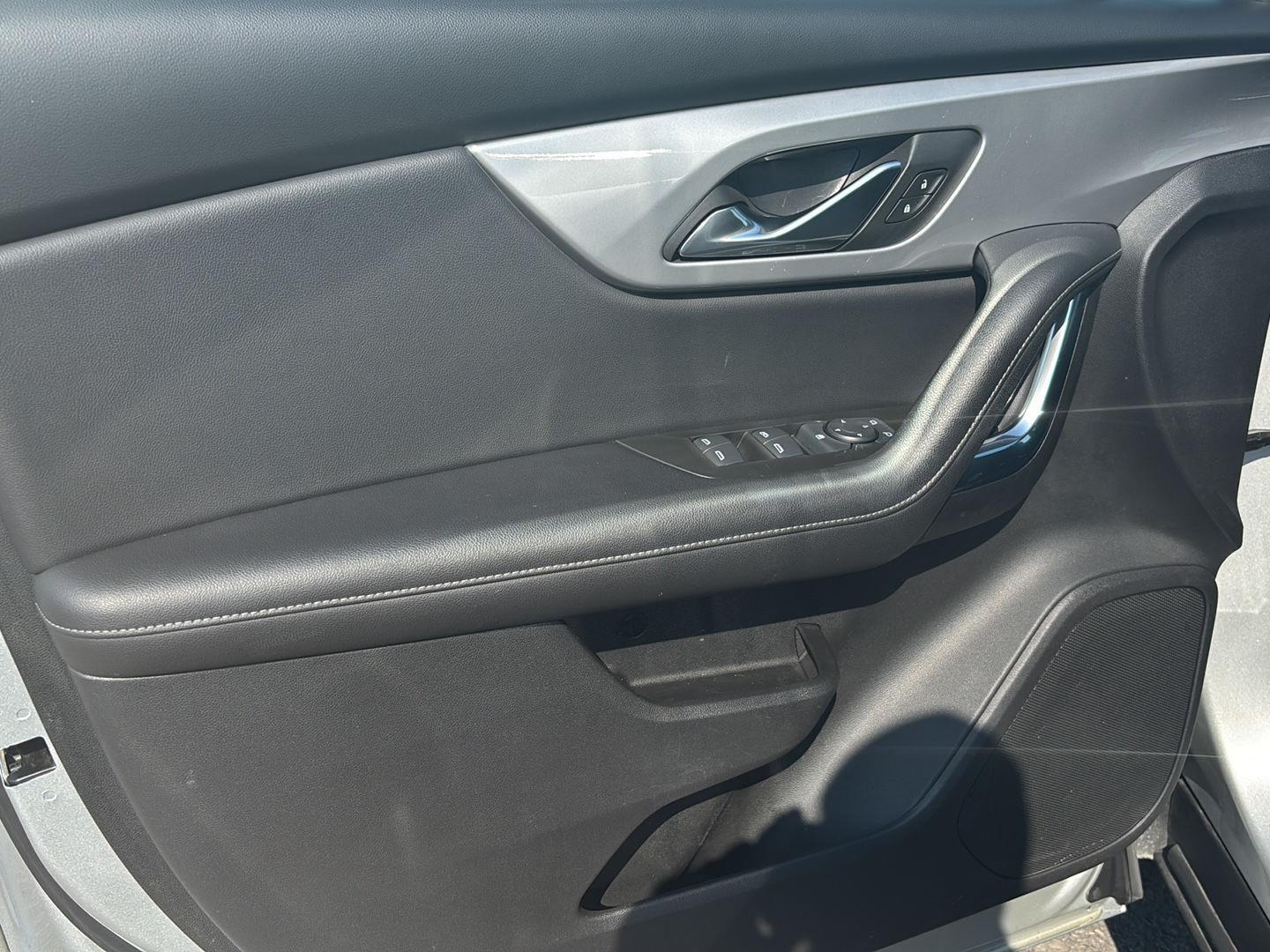 Used 2021 Silver Ice Metallic Chevrolet LT image 13