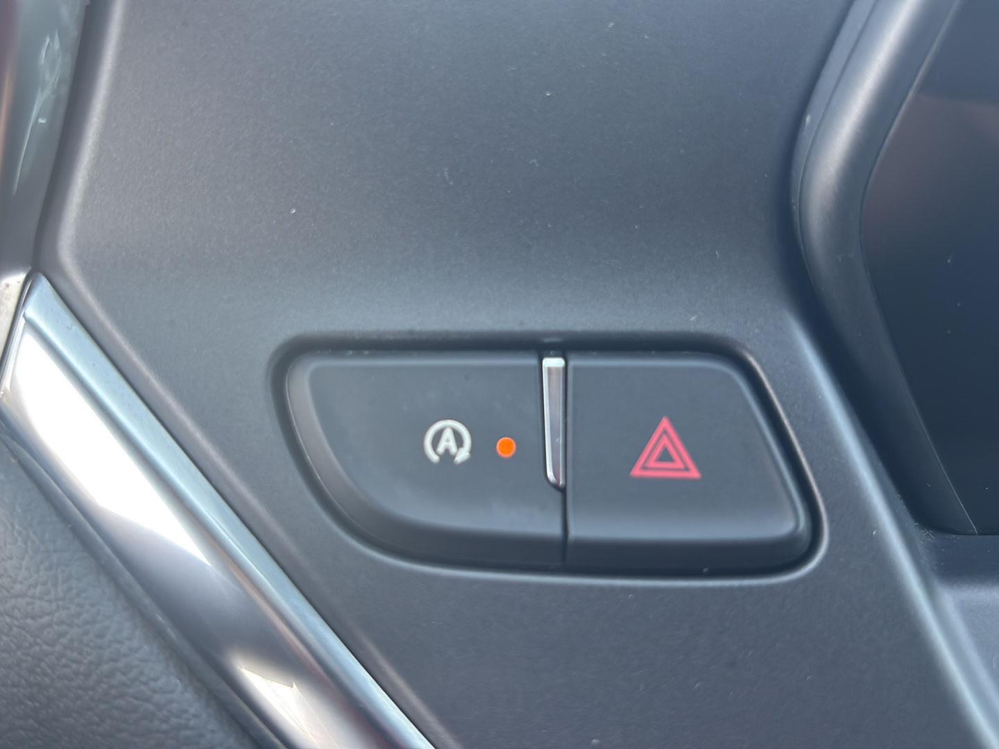 Used 2021 Silver Ice Metallic Chevrolet LT image 26