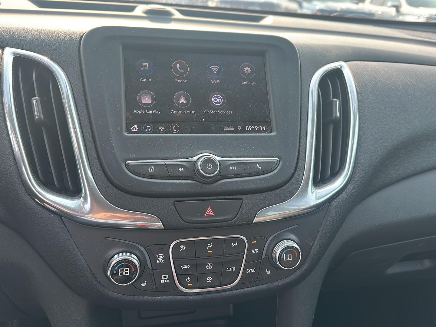 Used 2020 Summit White Chevrolet LT image 9