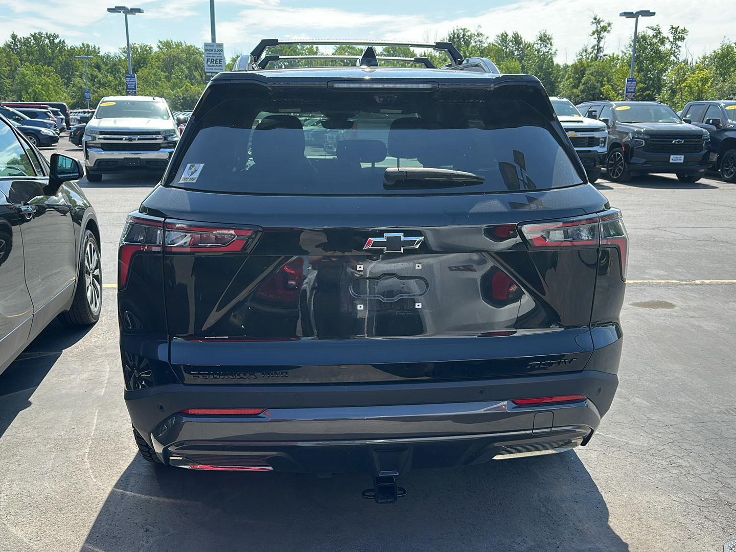 Used 2025 Mosaic Black Metallic Chevrolet AWD ACTIV image 3