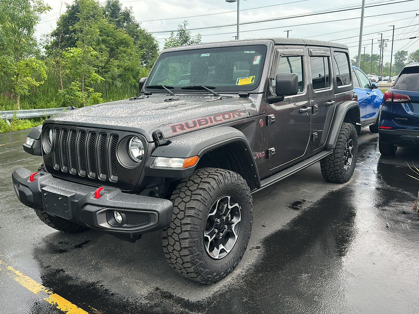 Used 2023 Granite Crystal Metallic Clearcoat Jeep Rubicon image 5