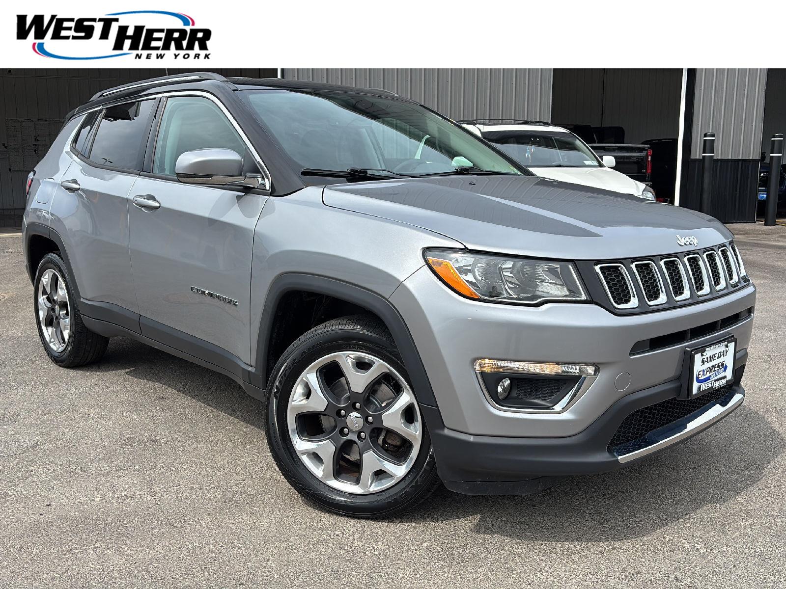 Billet Silver Metallic Clearcoat 2019 Jeep Compass SUV / Crossover Four-Wheel Drive 9-Speed Automatic