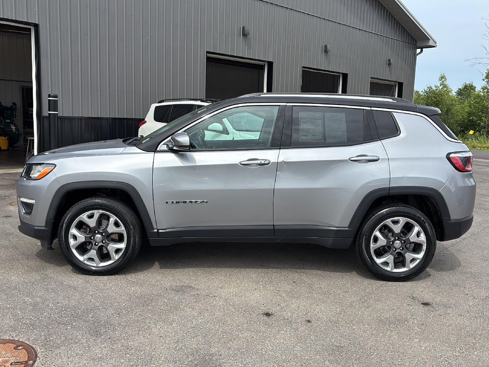Used 2019 Billet Silver Metallic Clearcoat Jeep Limited image 6
