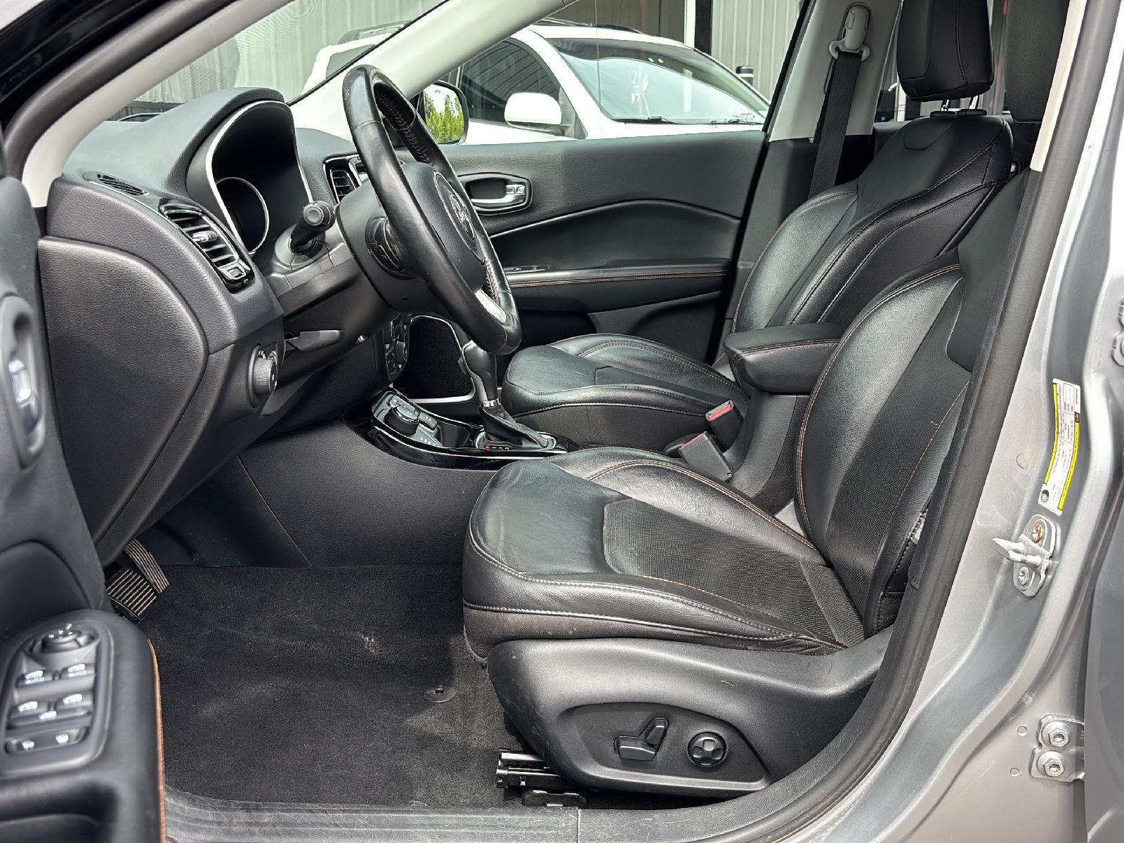 Used 2019 Billet Silver Metallic Clearcoat Jeep Limited image 17
