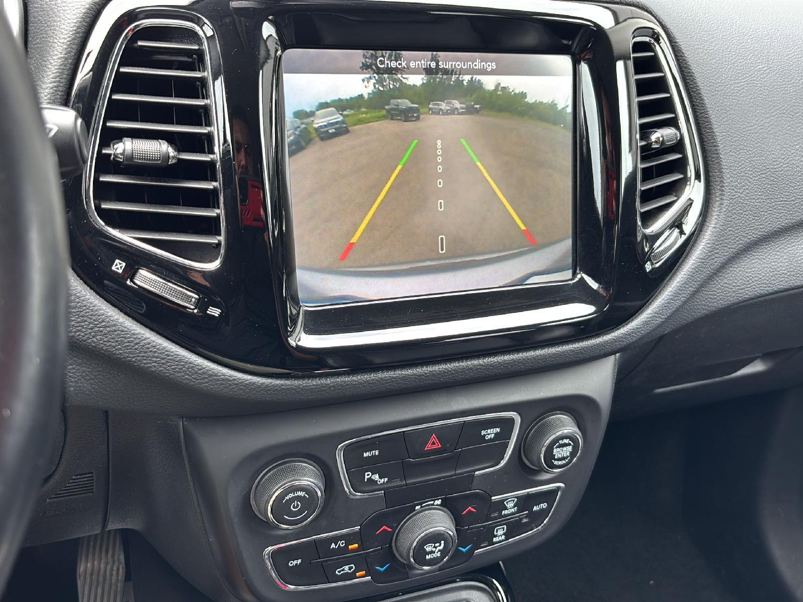 Used 2019 Billet Silver Metallic Clearcoat Jeep Limited image 30