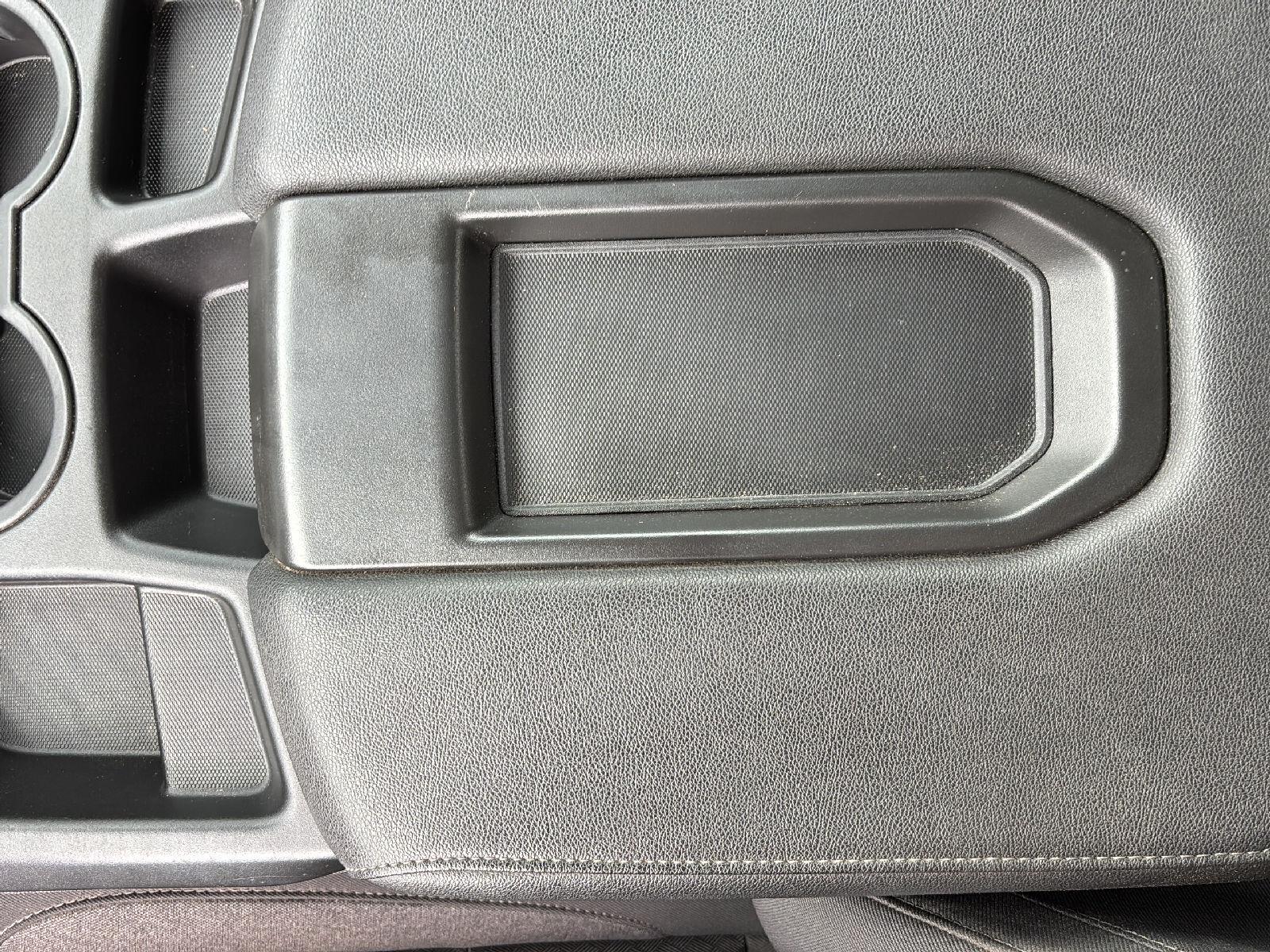 Used 2024 Summit White Chevrolet Custom image 29