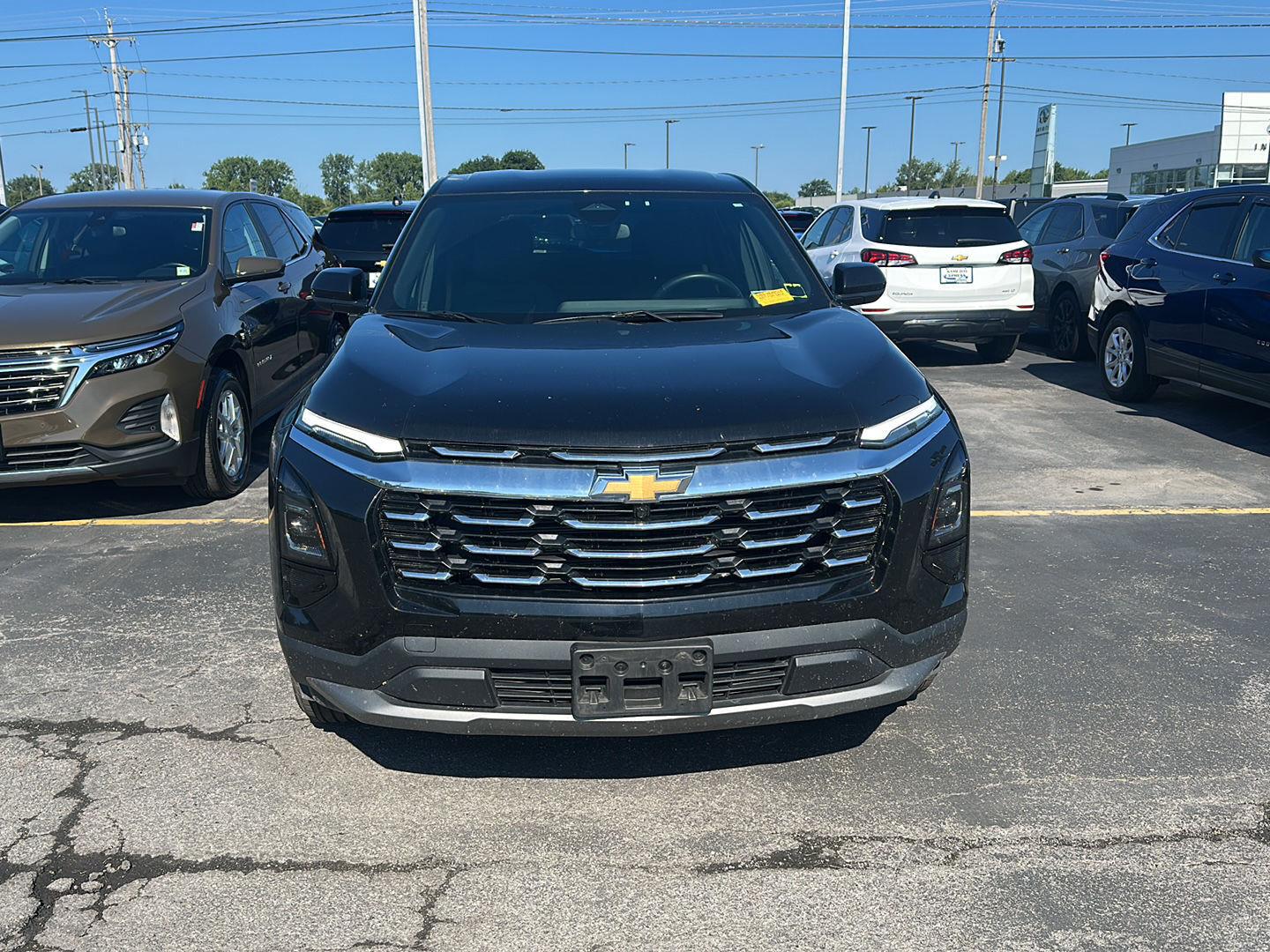 Used 2025 Mosaic Black Metallic Chevrolet AWD LT image 6