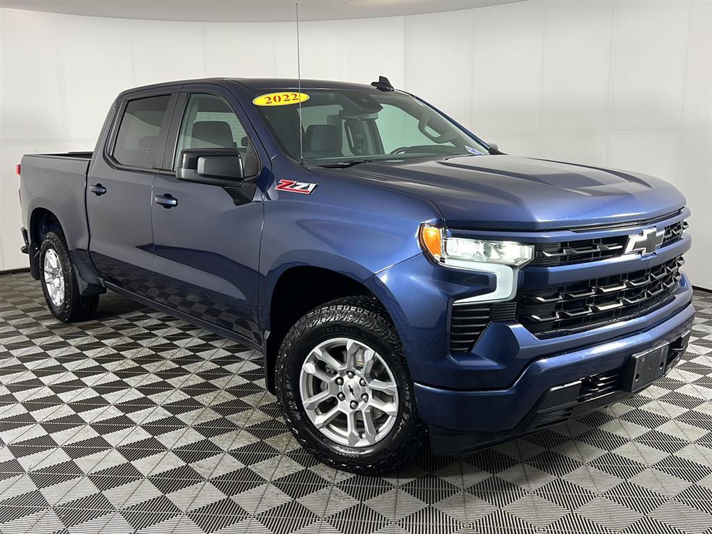 Used 2022 Blue Metallic Chevrolet RST image 37