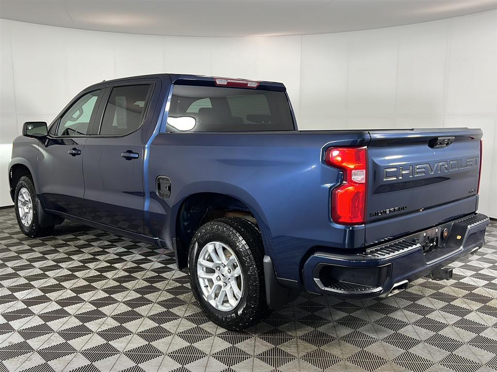 Used 2022 Blue Metallic Chevrolet RST image 42
