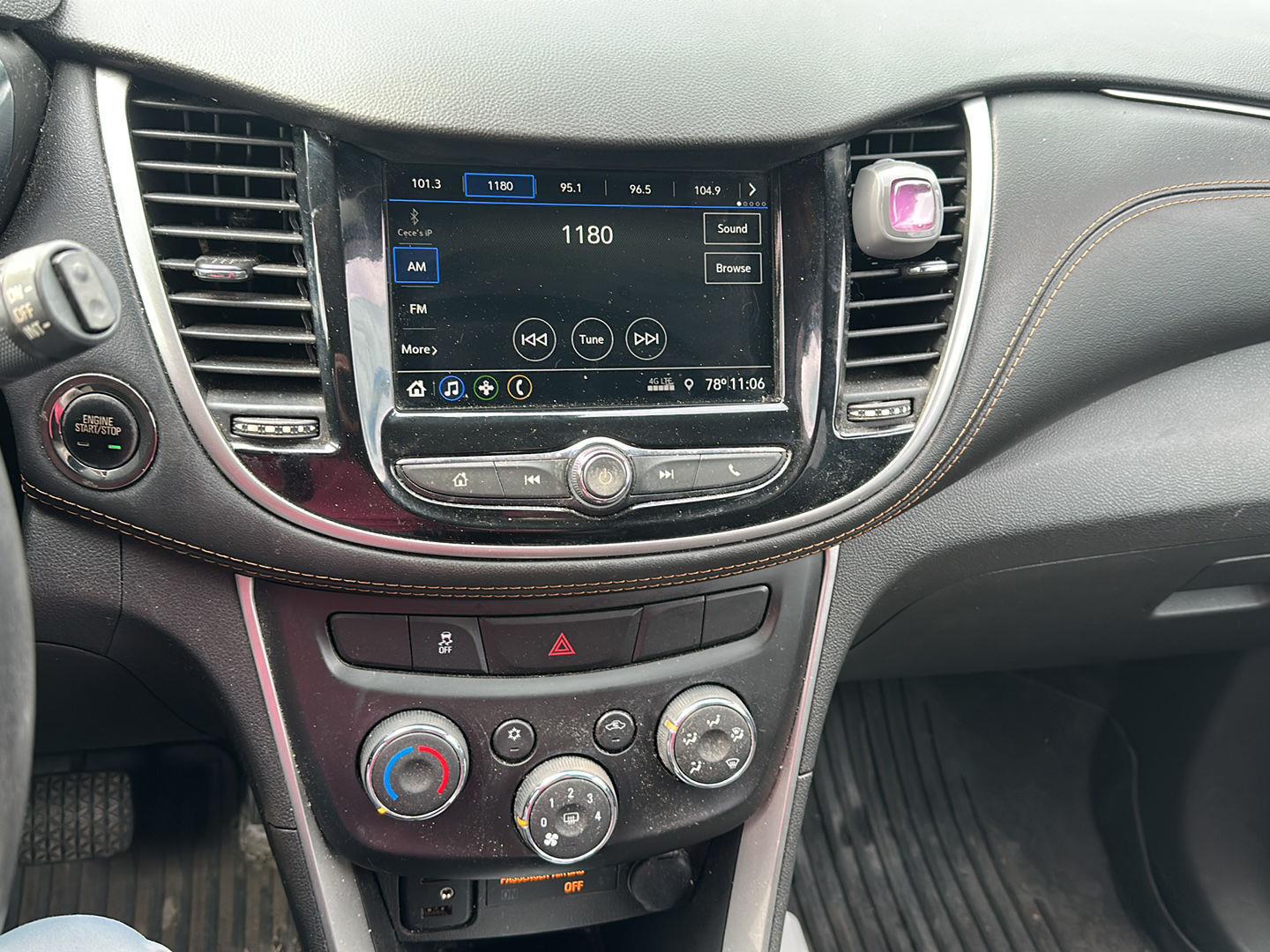 Used 2019 Silver Ice Metallic Chevrolet LT image 9