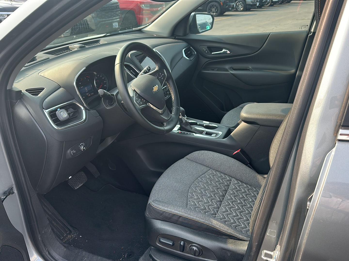 Used 2024 Sterling Gray Metallic Chevrolet LT image 7