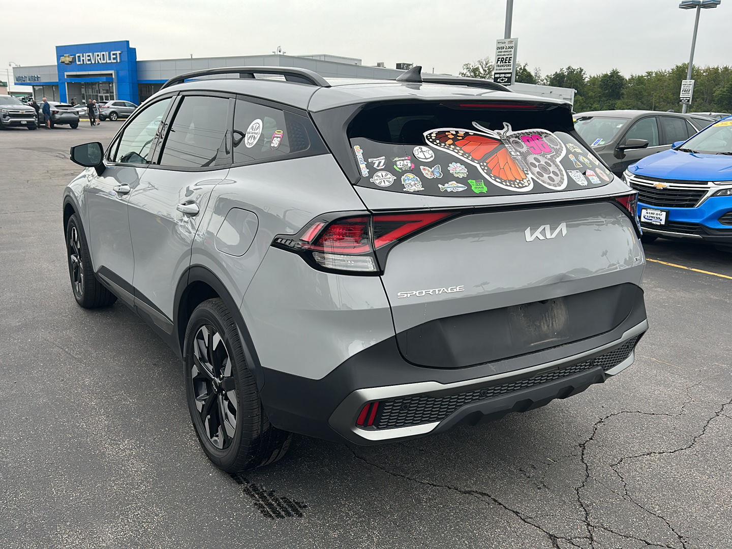 Used 2023 Wolf Gray Kia X-Line image 7
