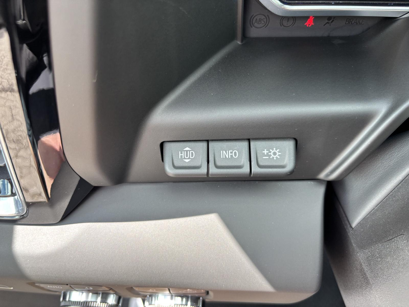 Used 2024 Onyx Black GMC Denali image 20
