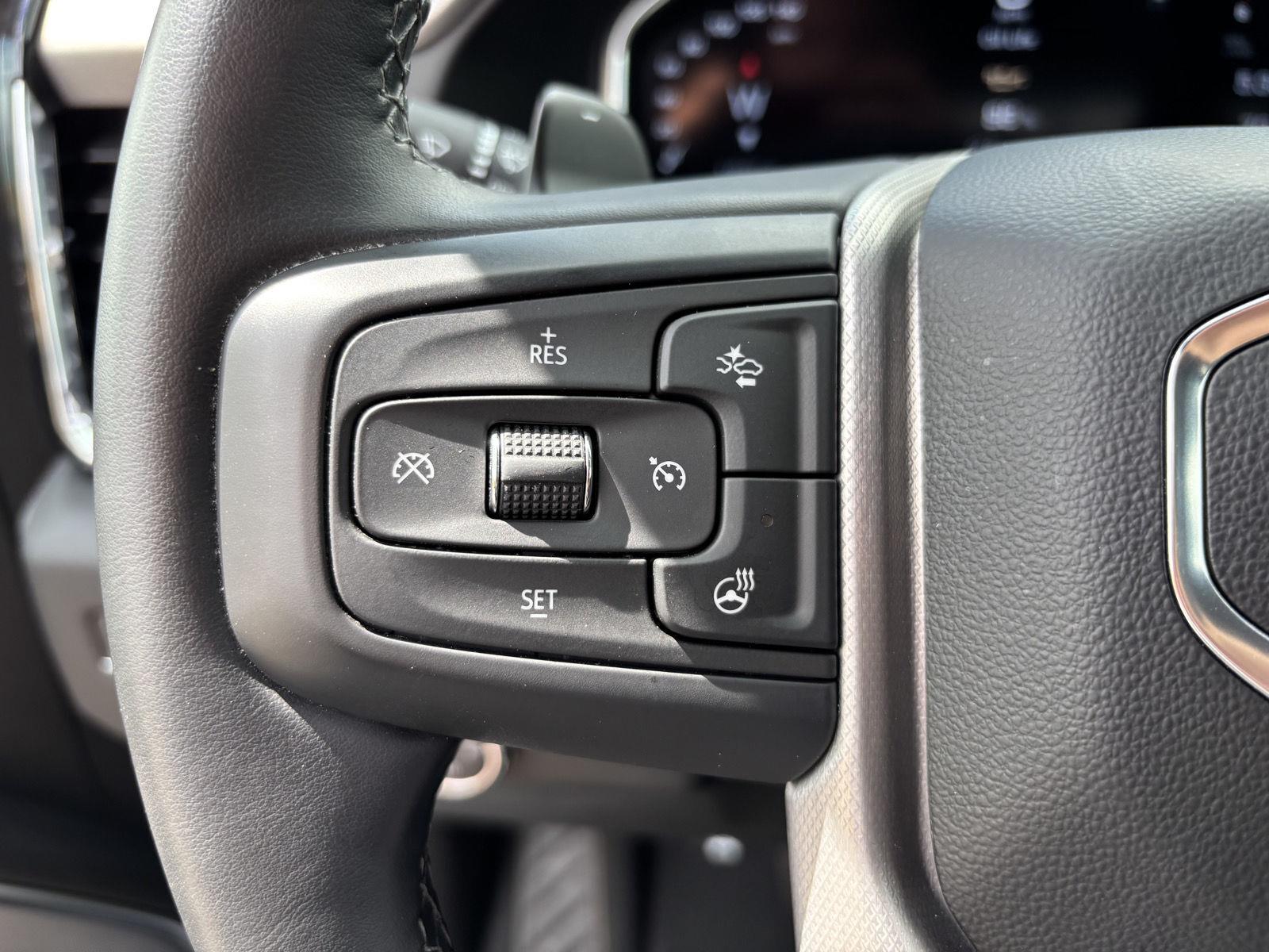 Used 2024 Onyx Black GMC Denali image 22