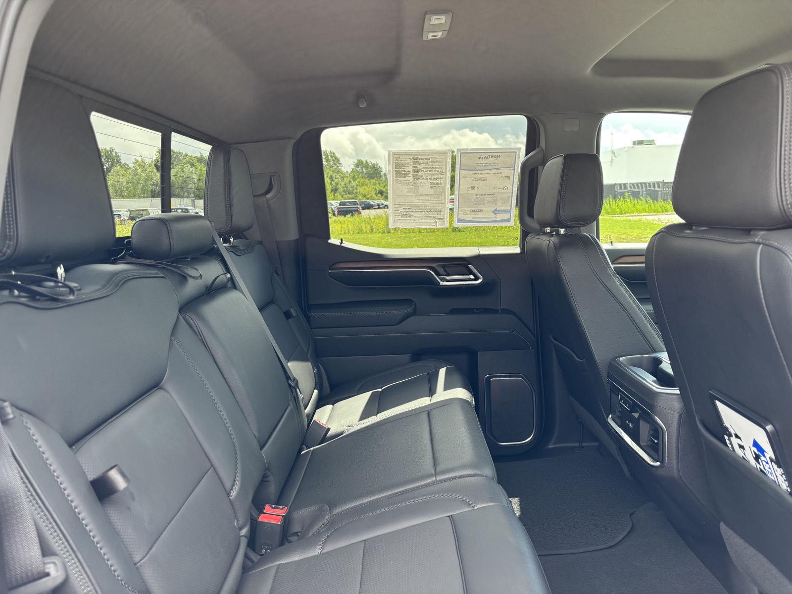 Used 2024 Onyx Black GMC Denali image 45