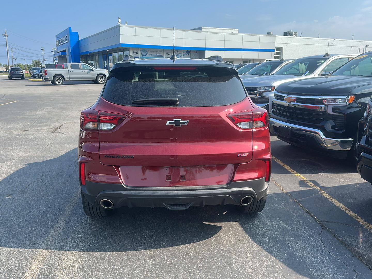 Used 2023 Crimson Metallic Chevrolet RS image 3