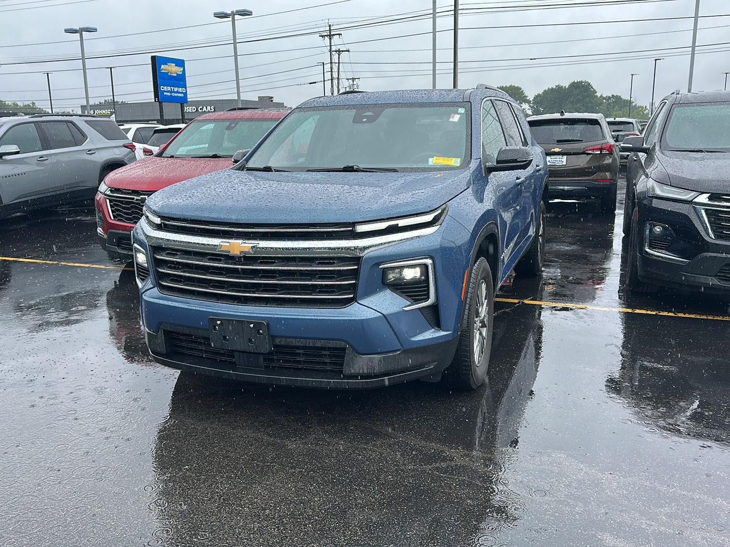 Used 2024 Lakeshore Blue Metallic Chevrolet AWD LT image 5