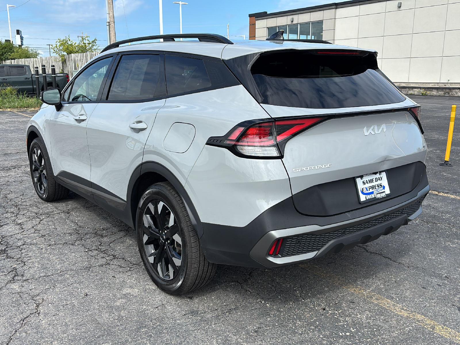 Used 2023  Kia X-Line image 7
