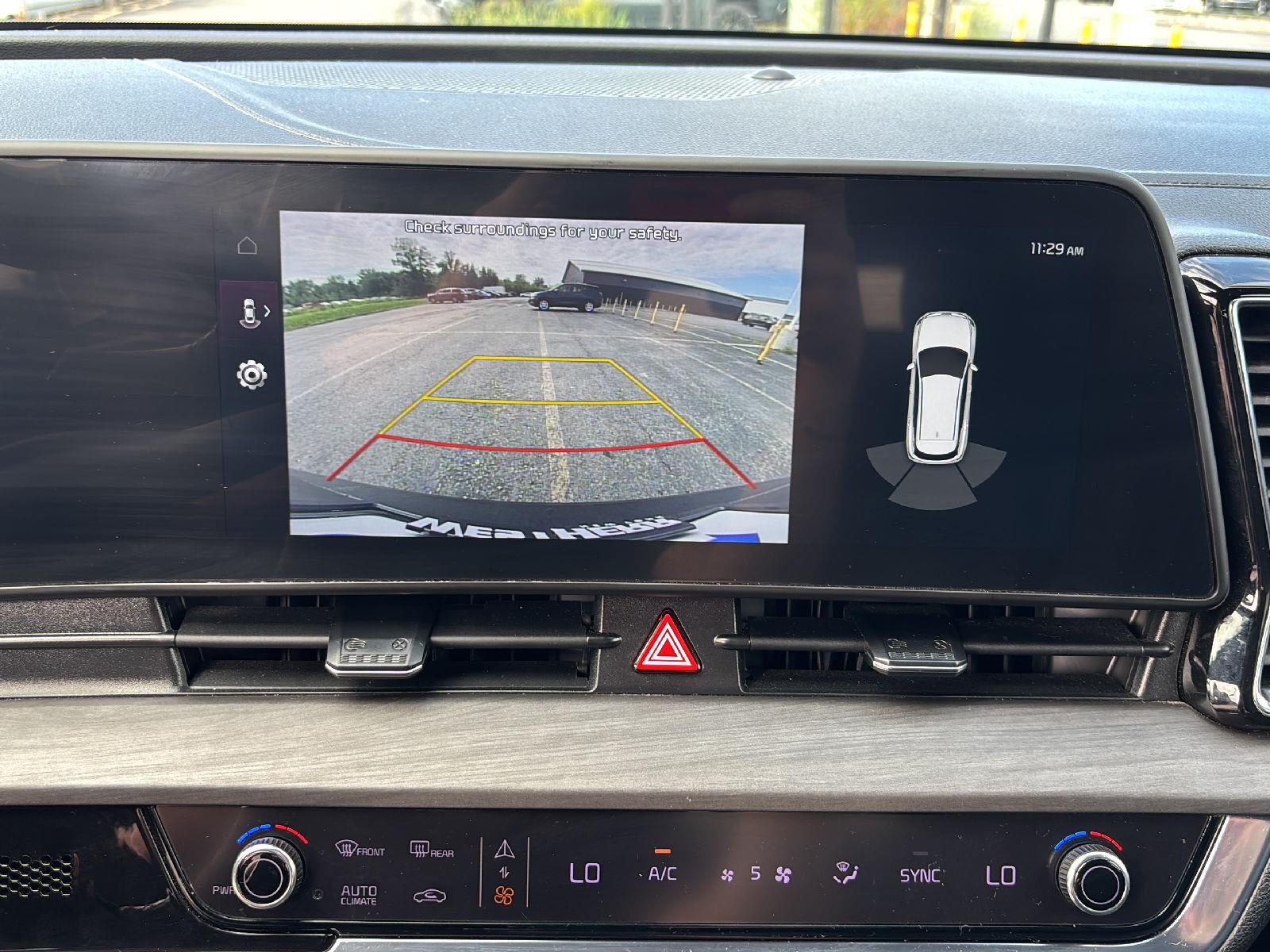 Used 2023  Kia X-Line image 19