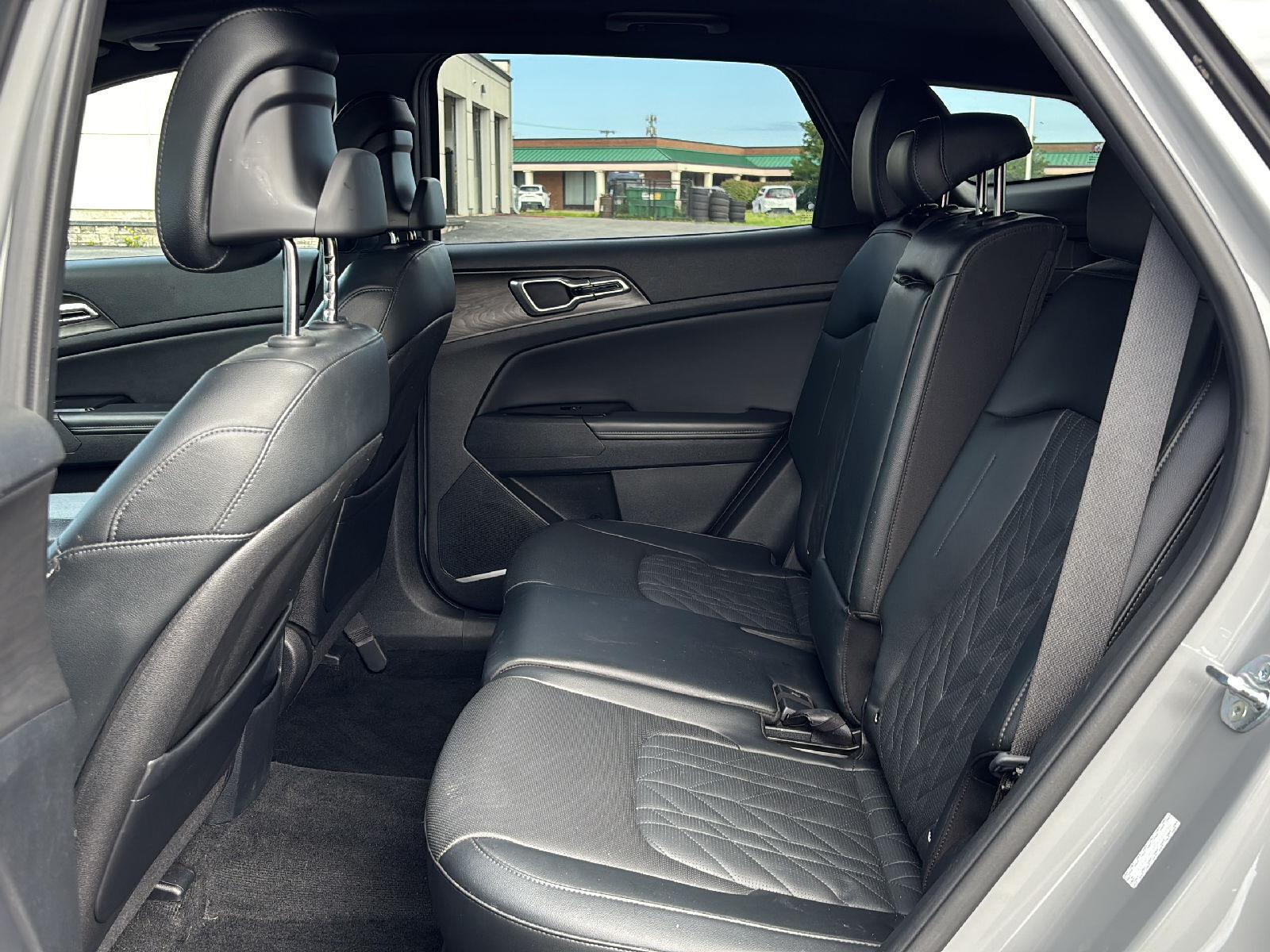 Used 2023 Wolf Gray Kia X-Line image 23