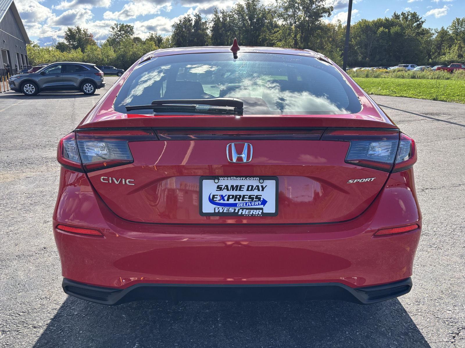 Used 2022 Rallye Red Honda Sport image 6