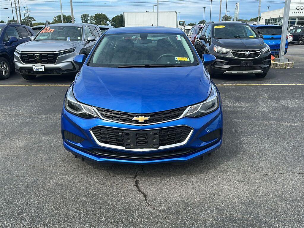 Used 2017 Kinetic Blue Metallic Chevrolet LT image 6