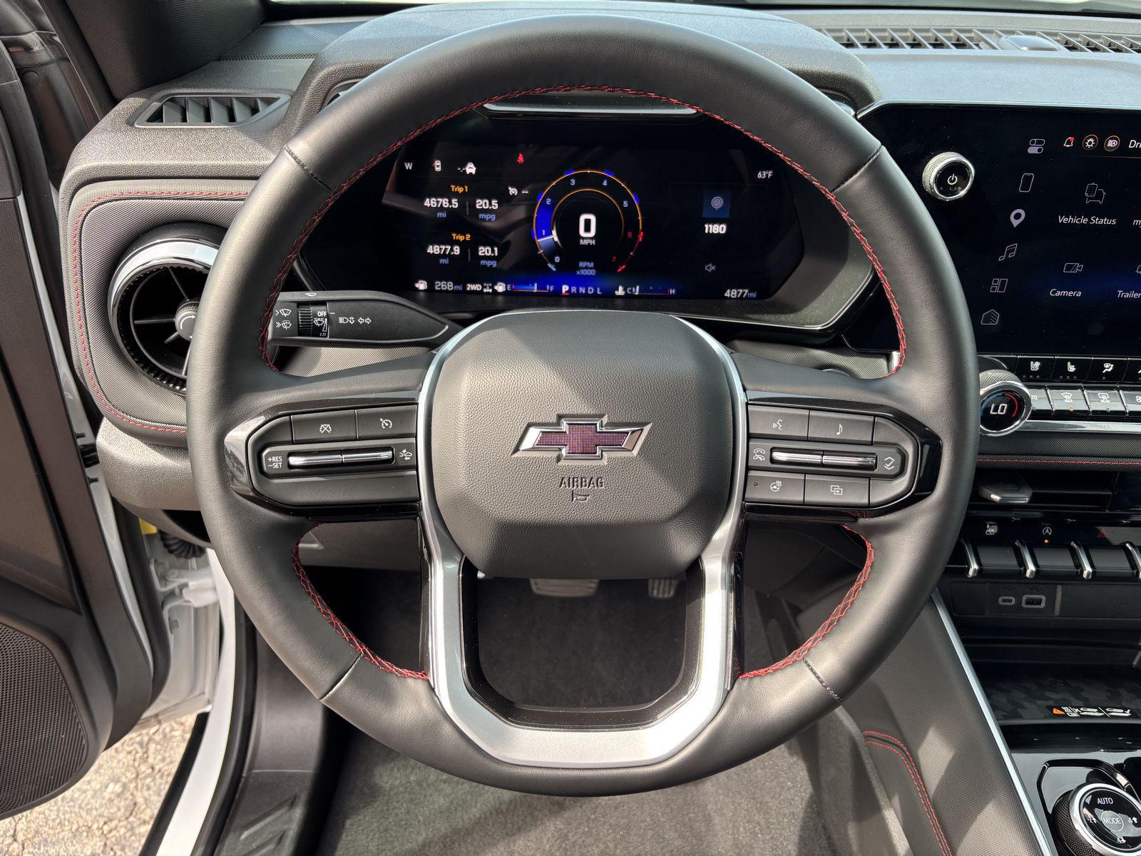 New 2026 Summit White Chevrolet Z71 image 44