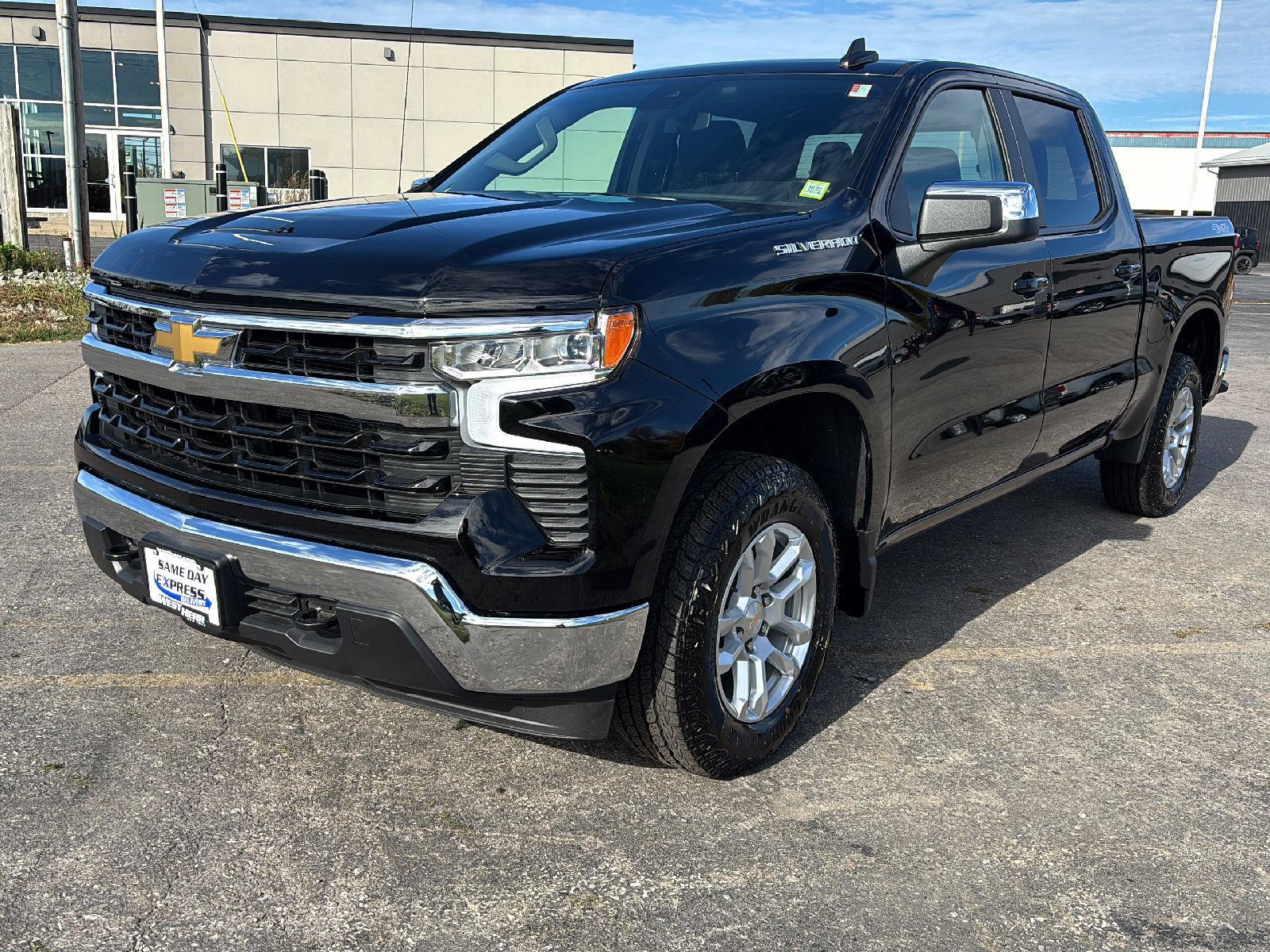 New 2026 Black Chevrolet LT image 5